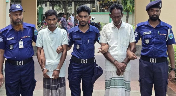 বিয়ের জন্য চাপ দেওয়ায় গৃহবধূকে শ্বাসরোধে হত্যা, মরদেহে পেট্রল ঢেলে আগুন